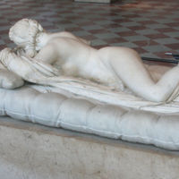 1200px-BorgheseHermaphroditusLouvre-front.jpg